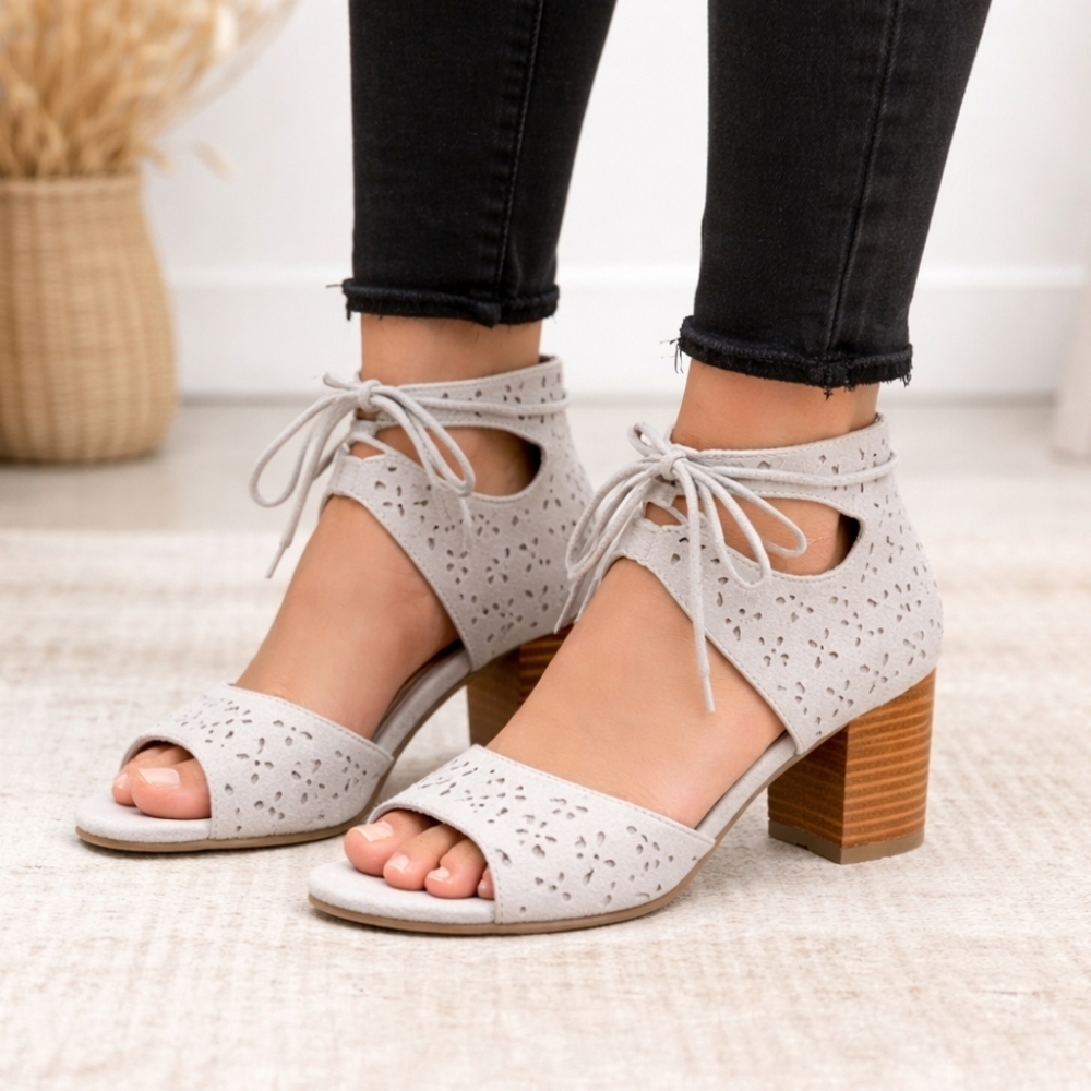 Coconuts By Matisse NEW Bexley Coastal Boho Minimalist Block Heel Sandals 6M